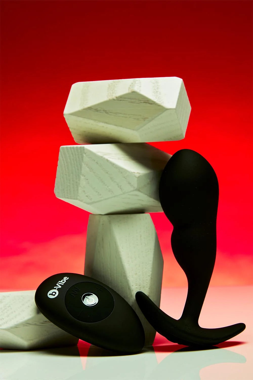 b-Vibe Remote Control P-Spot Snug Plug