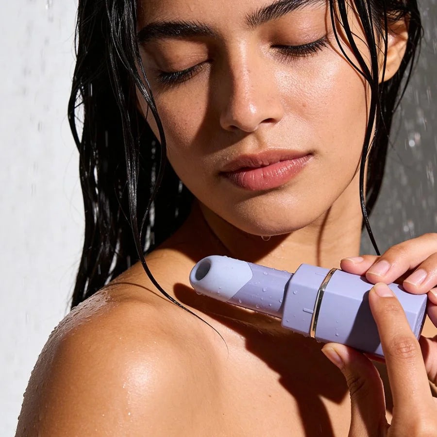 Womanizer Beauty Travel-Friendly Clitoral Stimulator in Lilac