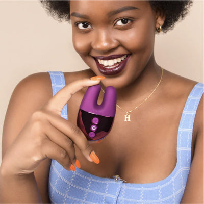 Le Wand Double Vibe in Dark Cherry