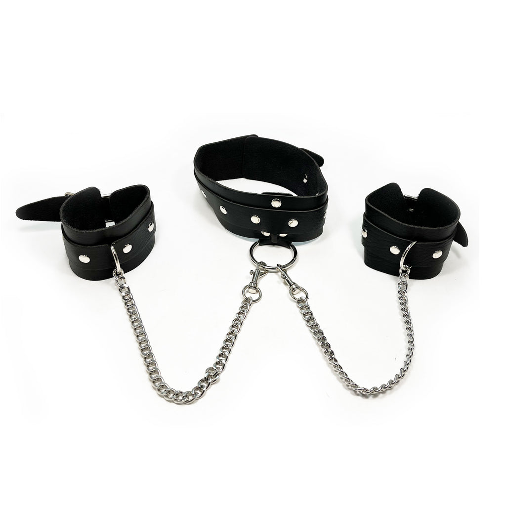 BONDAGE COLLAR WITH WRIST RESTRAINTS - Black