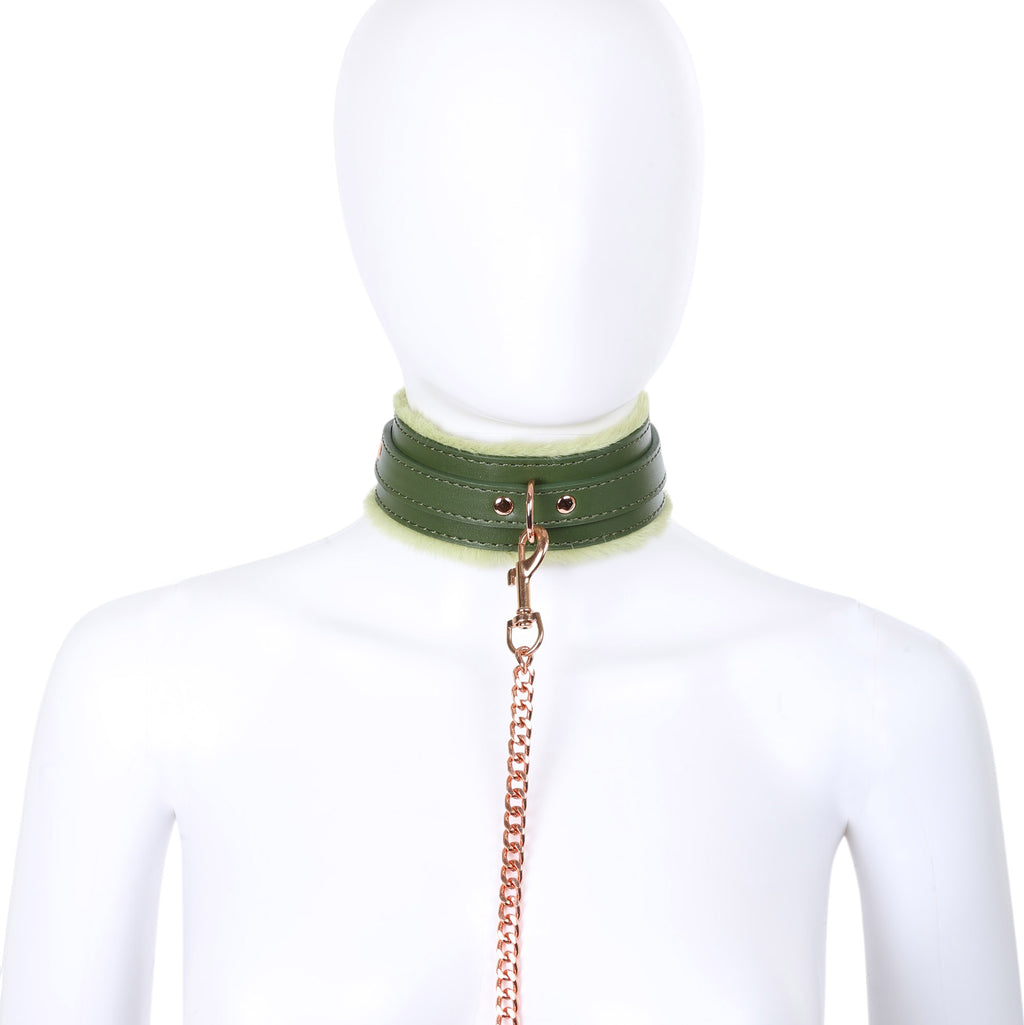 Dark Green Fluffy Collar & Chain Leash by Fetish Pleasure Play