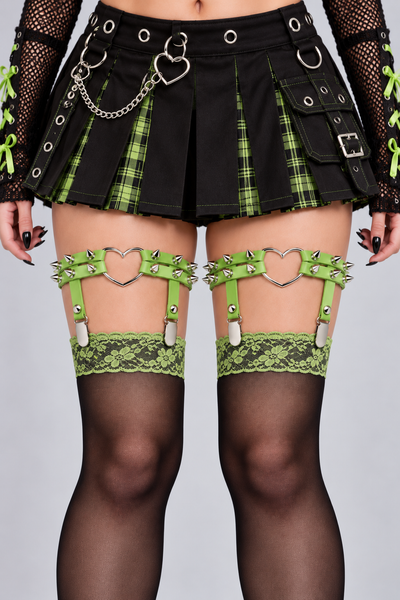 Spiked Heart Garter with Stocking Clips, Green & Silver, 2-Pack