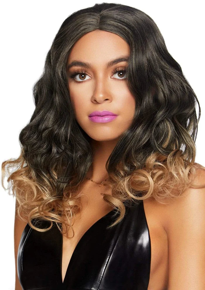 18 Inch Curly Ombre Long Bob Wig in Blonde/Brown, One Size