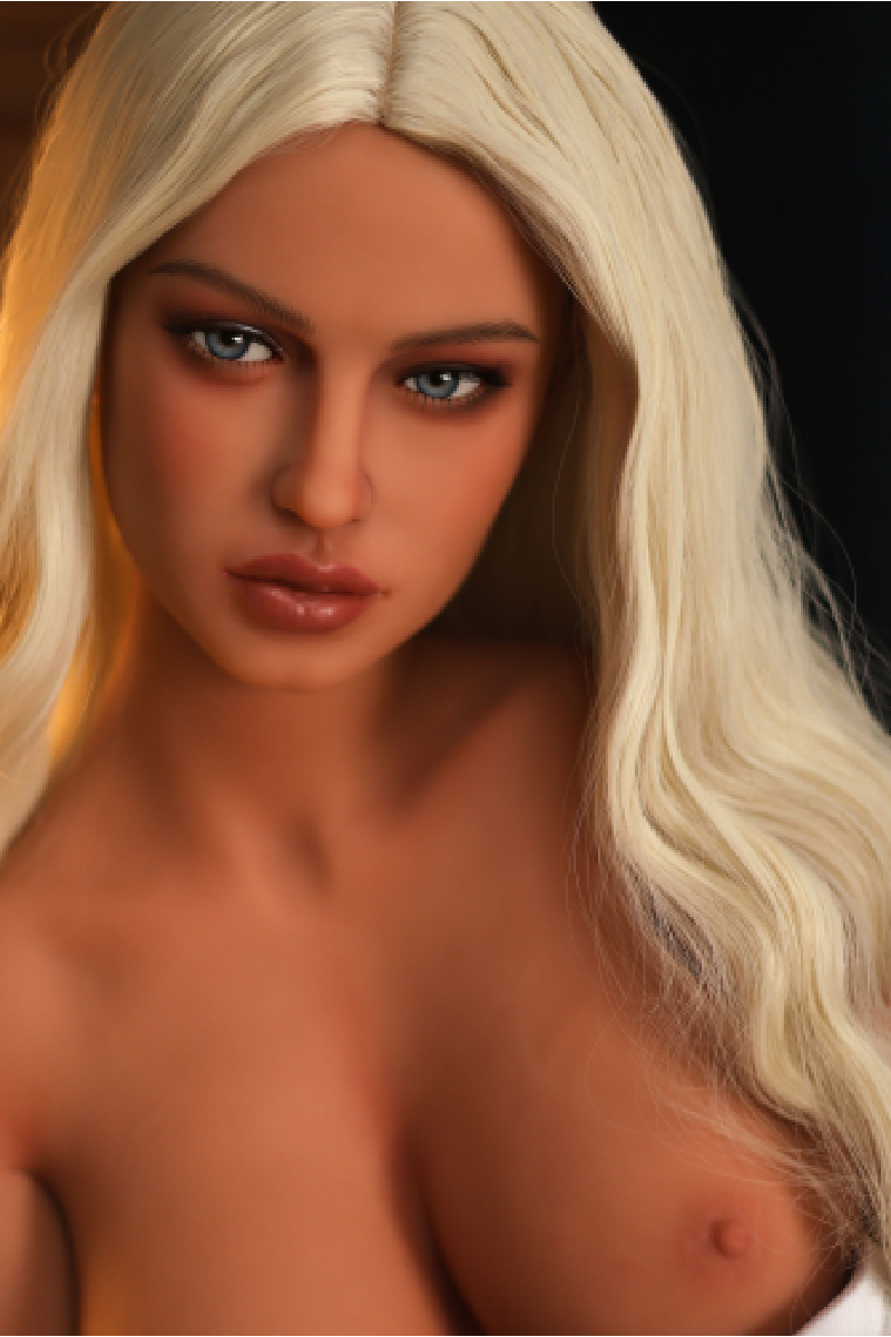 Nadia - Realistic and Posable Full Size Sex Doll