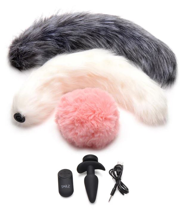 Tailz Vibrating Anal Plug & 3 Tails With Remote Control Tailz Vibrating Anal Plug & 3 Tails With Remote Control