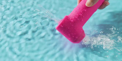 Lovense Fizz App-Controlled Clitoral Suction & Tapping Vibrator